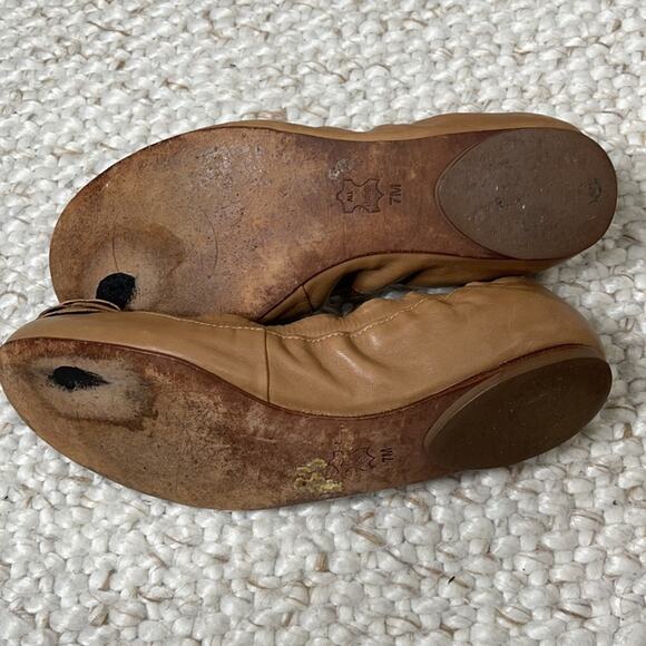 Tory Burch Shelby Floral Flats - Picture 6 of 7